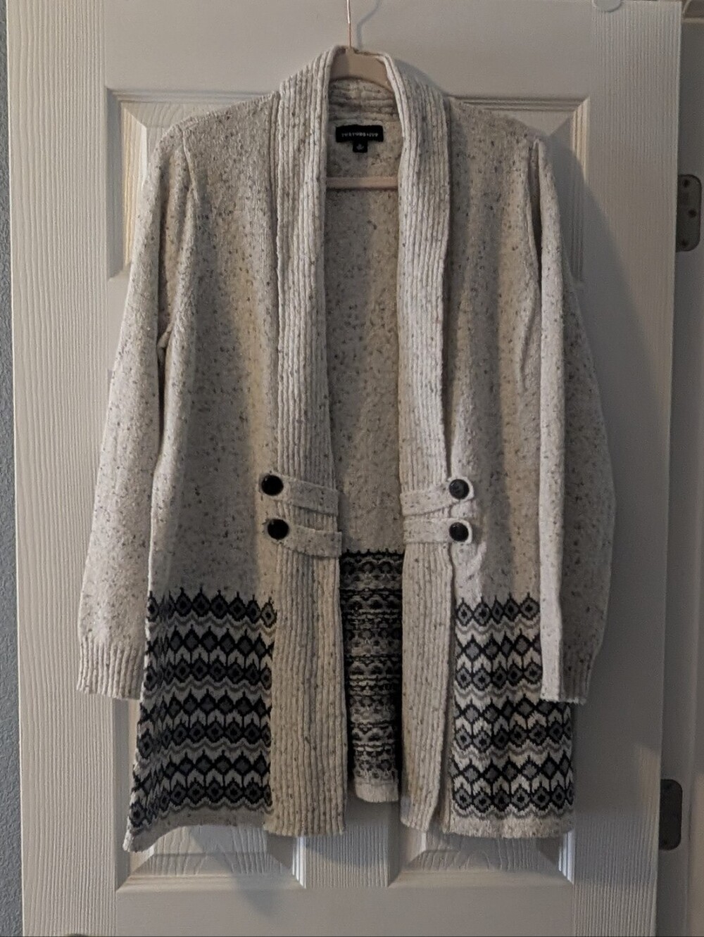 Shawl Collar Cardigan Sweater - Light Gray with Black Pattern